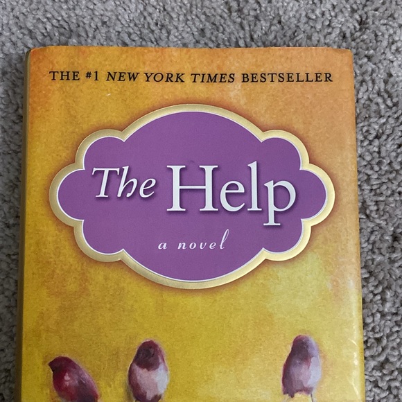 "The Help" by Kathryn Stockett Book - Picture 3 of 13